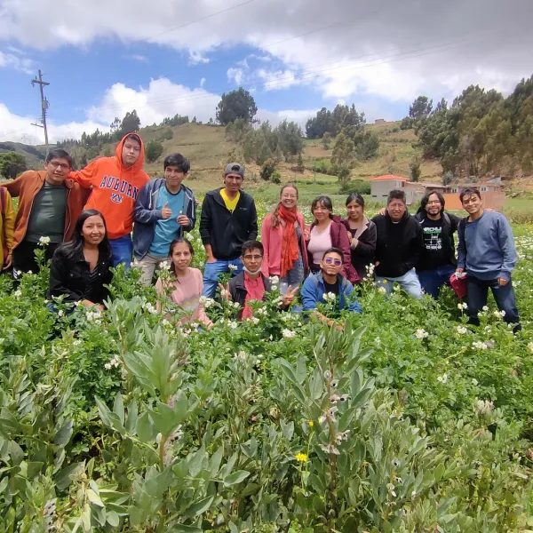 Miembros de la SCESI en voluntariado